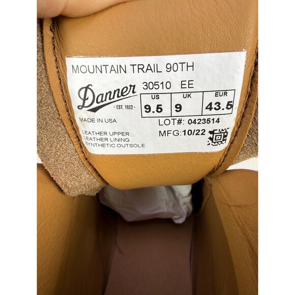 Danner Mountain‎ Trail 90th Anniversary Chromexcel Boots 9.5 EE Made USA main image 9